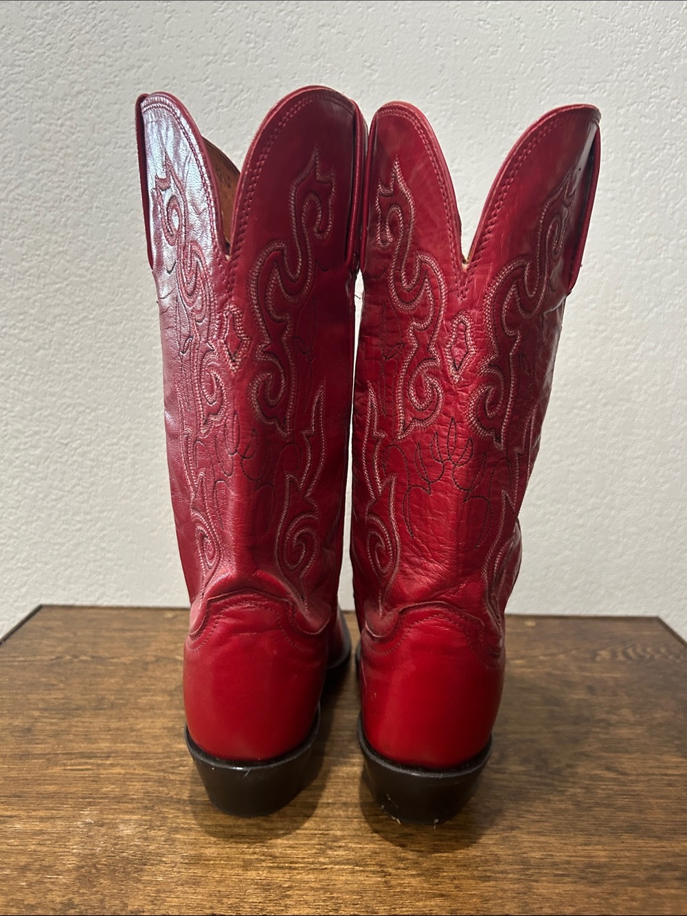 EUC Lucchese 1885 Red Leather Western Cowgirl Cowboy Boots 9B NFR rockabilly - Picture 5 of 12